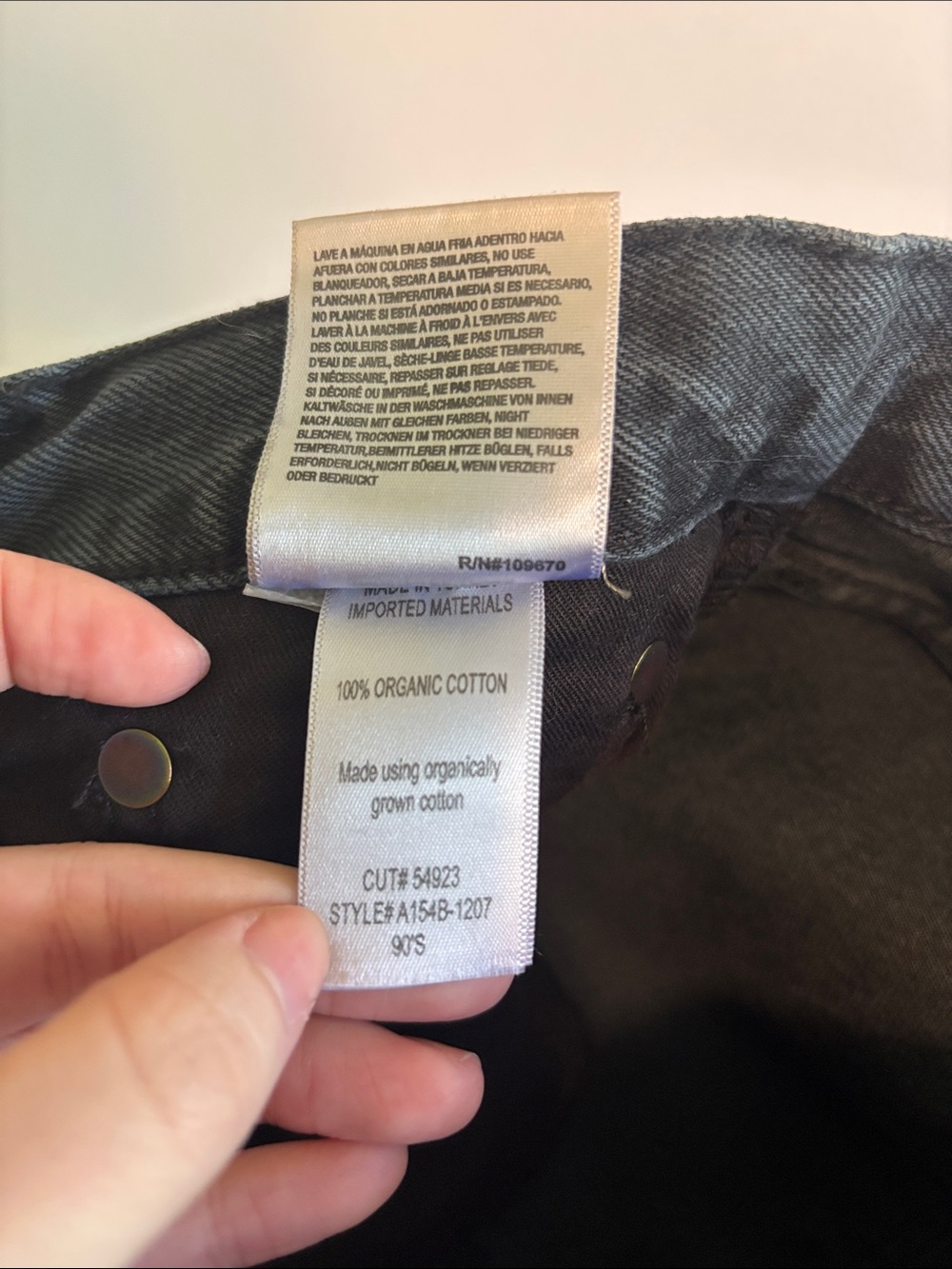 AGOLDE 90s Style Black Relaxed Straight Jeans in Vintage Black (Size 27) - Picture 6 of 6